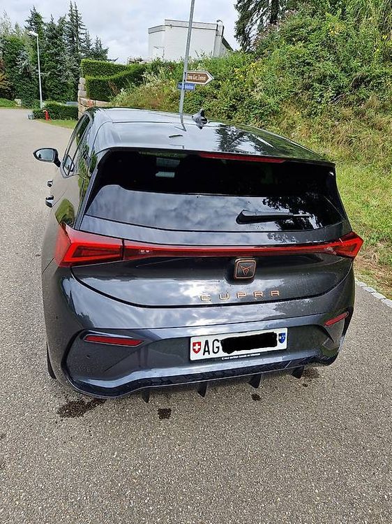 Cupra Automobili: Cupra Born Elektro mit 14000km – Usato da Wuerenlos venduto da Zoechi 3