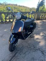 Piagio Vespa GTS 300