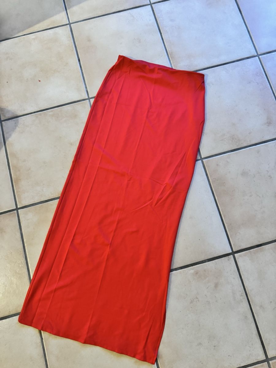 Gonne: jupe longue rouge – Usato da Lonay venduto da nei_79jc