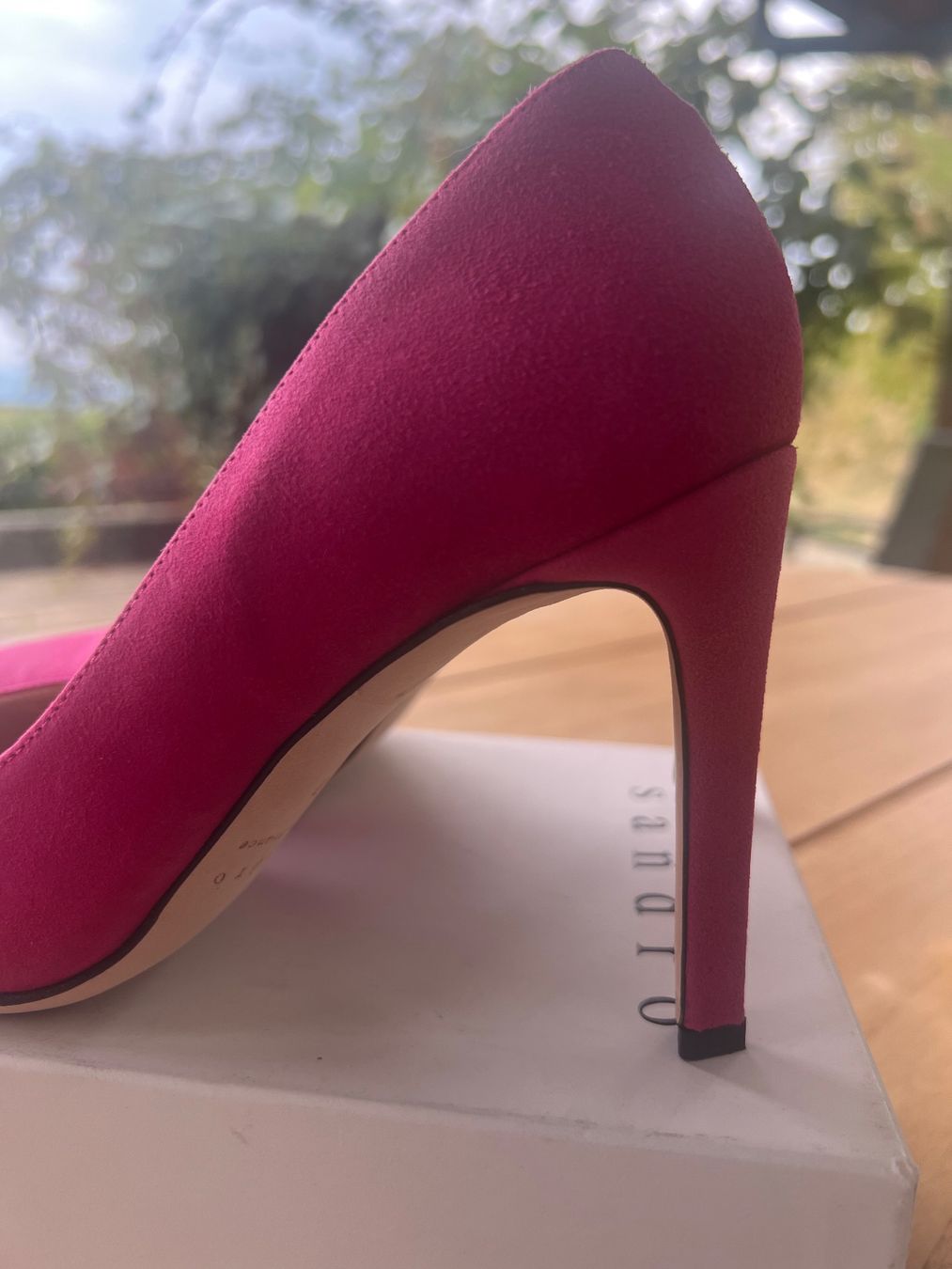 Sandro Chaussures femmes: Magnifiques escarpins neufs Sandro – Neuf (Voir description) à Lugnorre par jul_lnh6 2