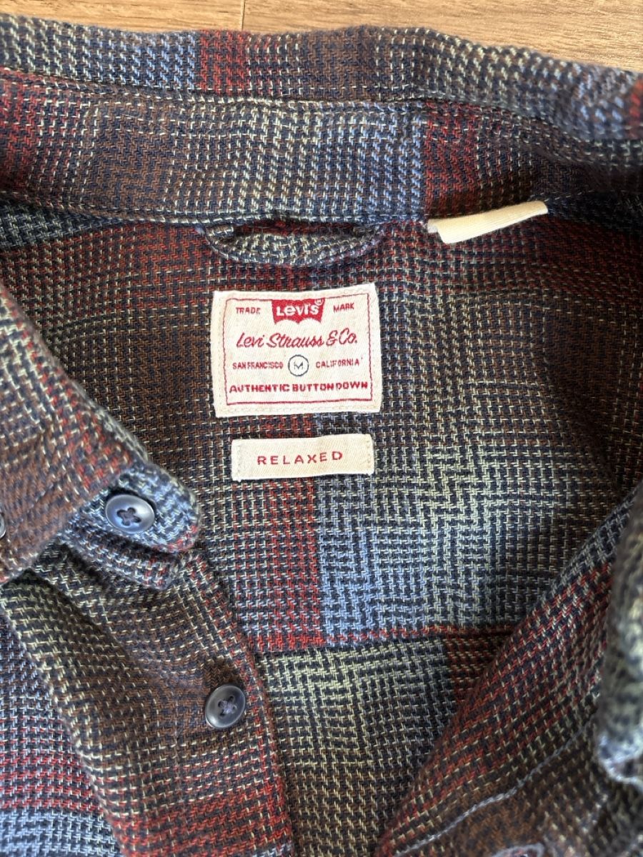 Levi's Camicie: Levi's Hemd kariert Grösse M – Usato da Ziefen venduto da buyforfree 1