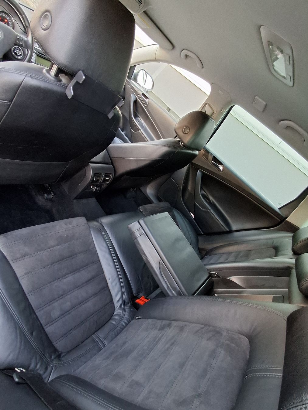 VW Autos: Passat 3.2FSI V6 4Motion – D'occasion à Bronschhofen par ibr_6kyn 5