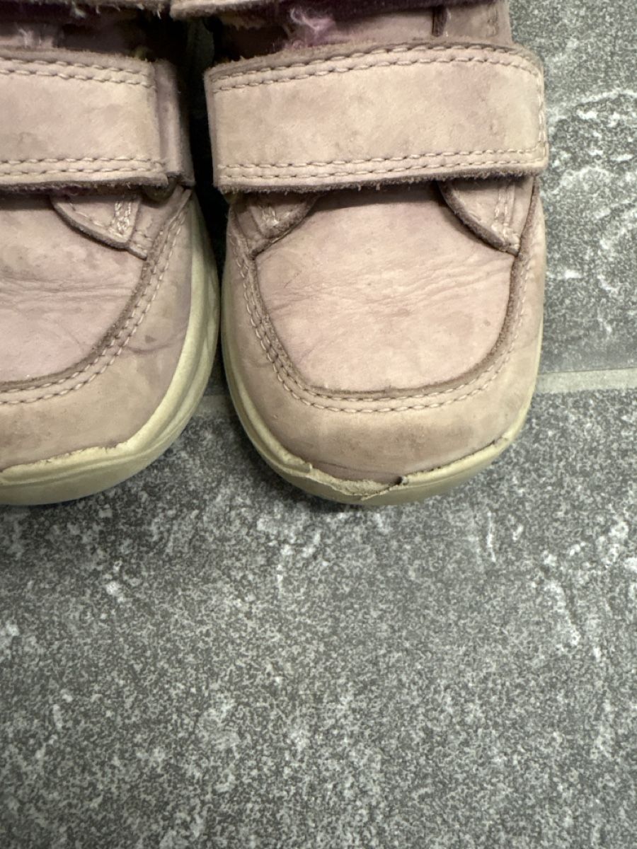 Superfit Schuhe für Mädchen: Superfit Turnschuhe Gr. 24  – Gebraucht aus Wohlen AG von Tschiggi06 3