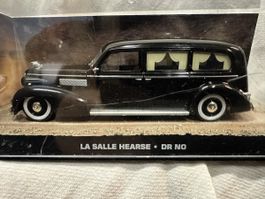 La salle Cadillac 007 james bond dr.no Leichenwagen 