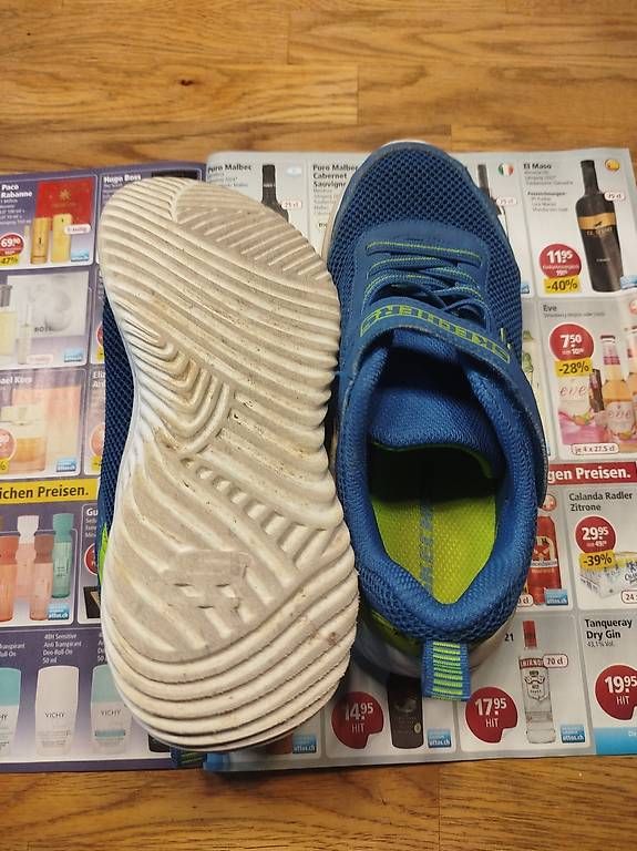 Scarpe per ragazzi: Skechers Schuh Grösse 34 – Usato da Kriechenwil venduto da 2jossy 1