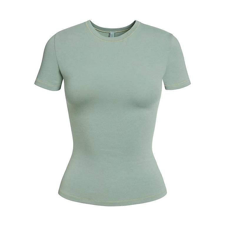 Skims T-Shirts: SKIMS T-Shirt – Gebraucht aus Wettingen von ObradovicJelena 3