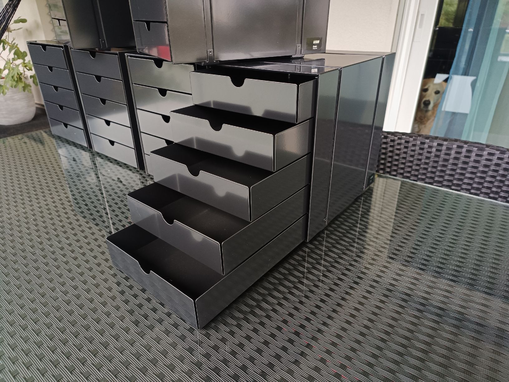 Sistemi di archiviazione: USM Inos Schubladenkasten – Usato da Schmitten FR venduto da oftringen 3