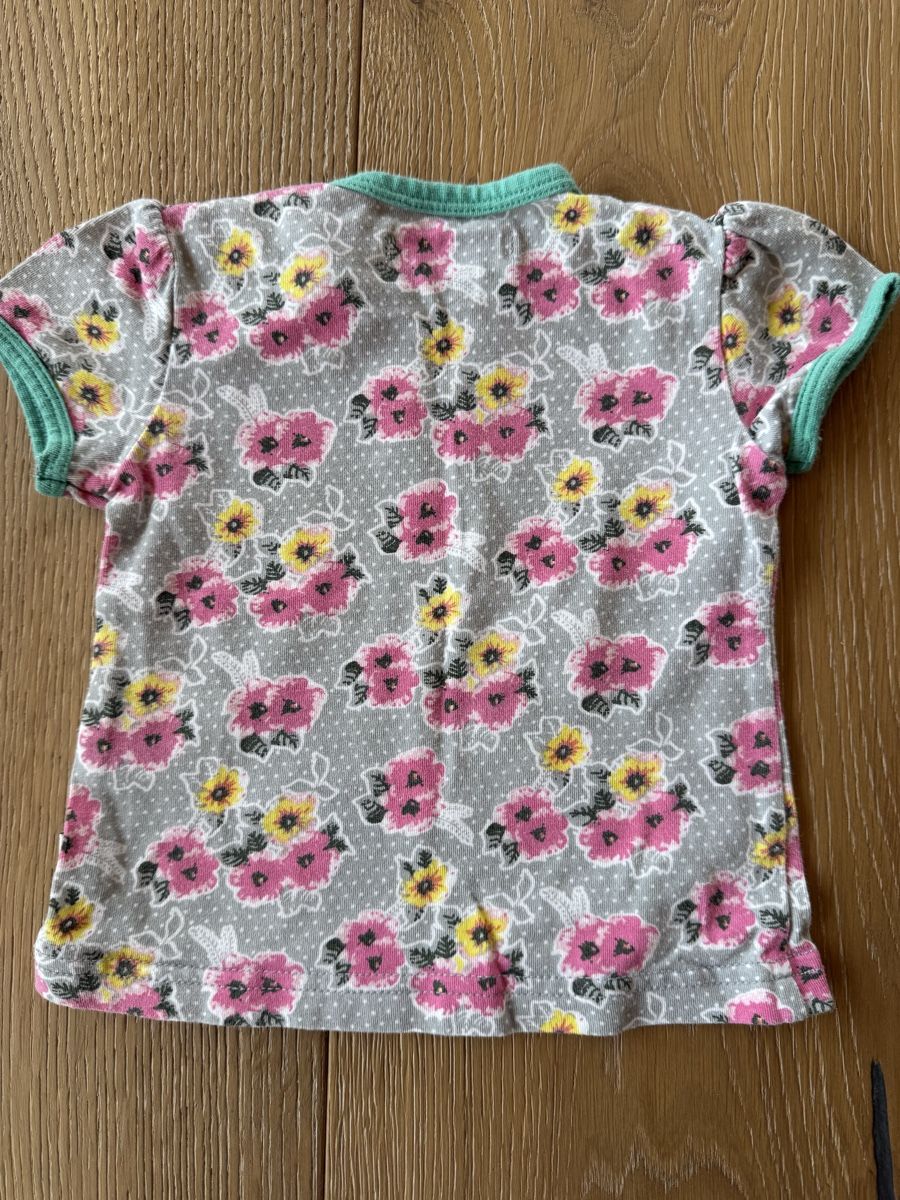 Hemden, Tops & T-Shirts: T-Shirt Noppies Grösse 62 – Gebraucht aus Pragg-Jenaz von gobrist 1