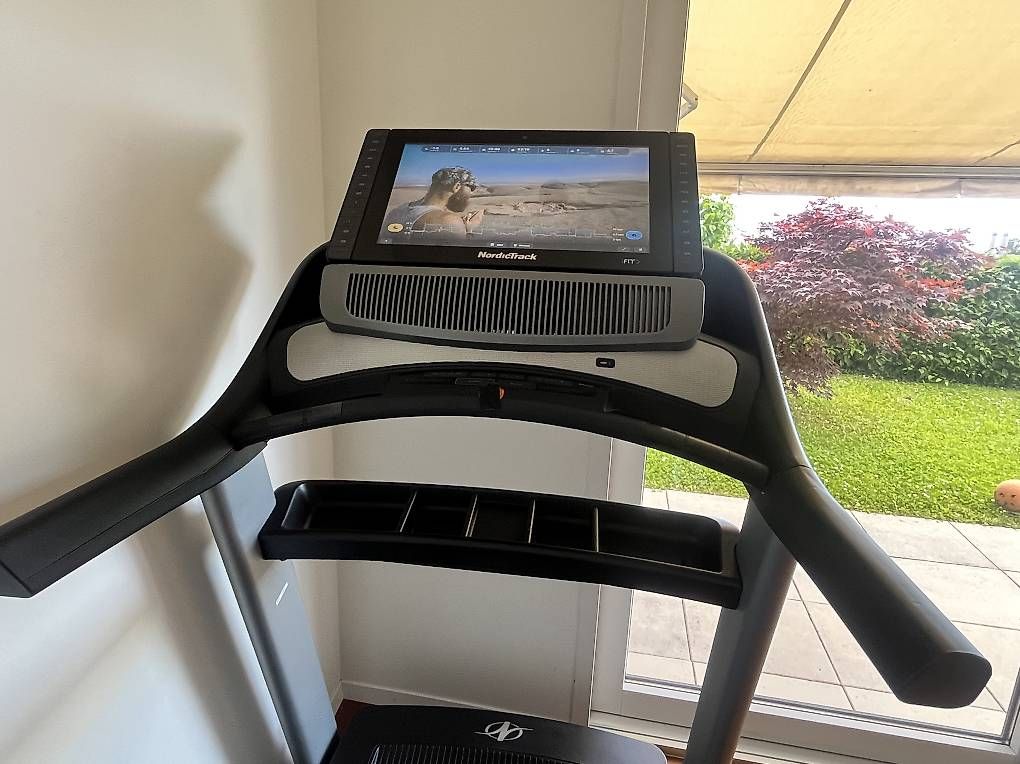 NordicTrack Hometrainer: NordicTrack Commercial 2950  État impeccable  CHF 2000 – Usato da La Conversion venduto da alb_wfz5 1