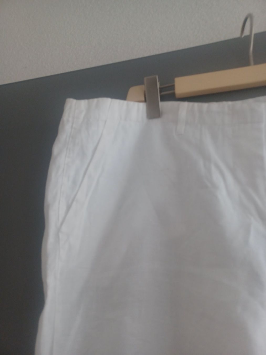 Hosen: Schort en lin blanc taille 44 – Gebraucht aus Sion von linda0106 2