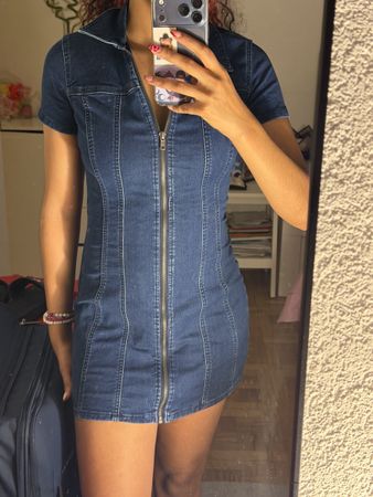 Robe en jean Pull&Bear bleu foncé fermeture éclair S