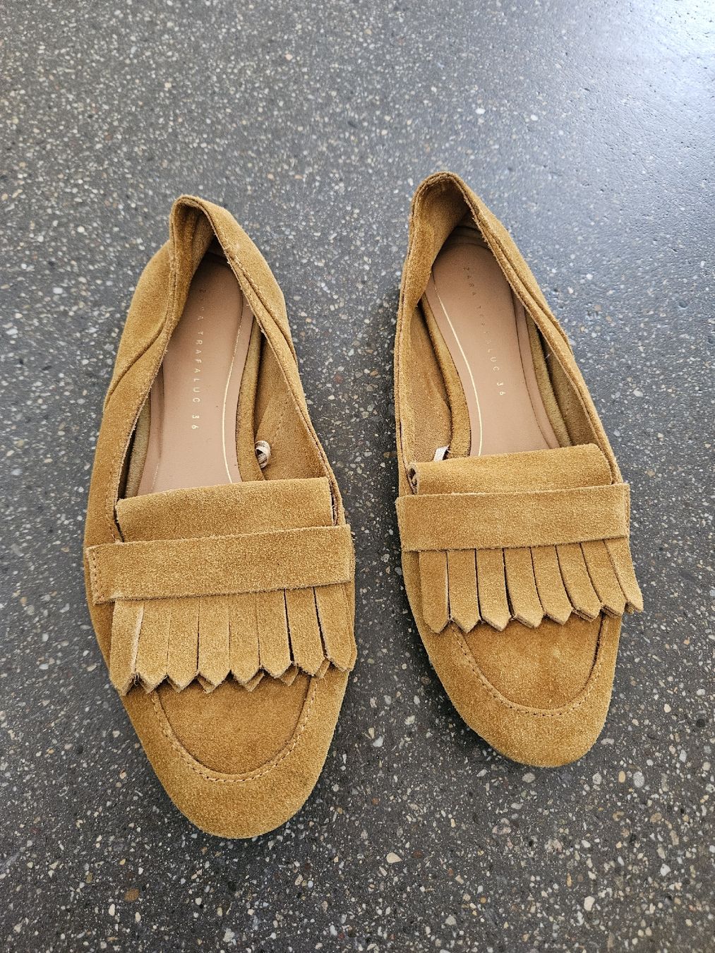 Zara Scarpe da donna: Zara Loafer mit Fransen Gr 36 beige  – Nuovo (secondo la descrizione) da Anwil venduto da tamoos