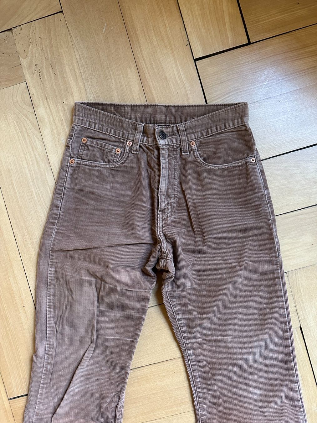 Levi's Hosen: LEVIS - Cordhose braun W27 L32 – Gebraucht aus Zürich von Diazaio 1