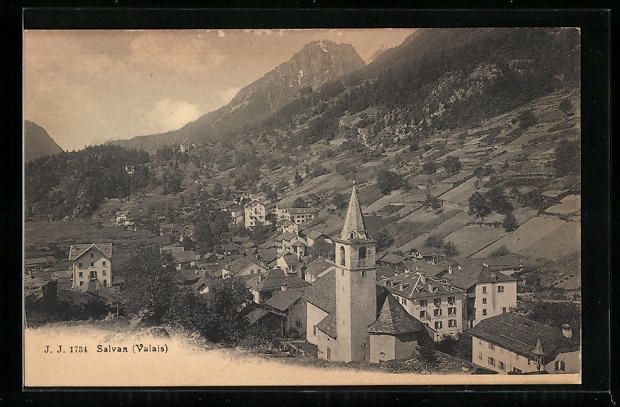 Cartoline postali: Salvan, Teilansicht des Ortes mit Kirche – Usato da Berlin venduto da bartko-reher
