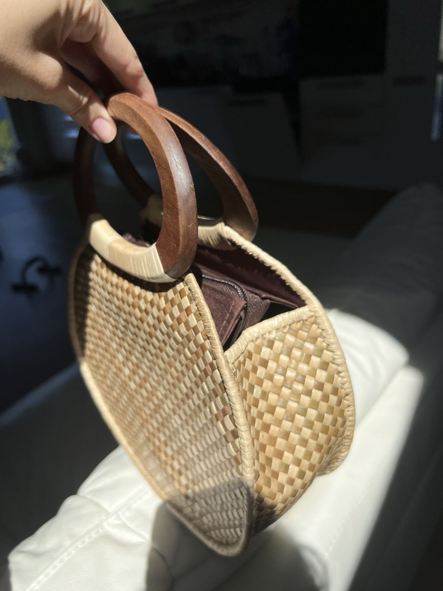 Taschen für Damen: Stylish Woven Bag with Wooden Handle – Gebraucht aus Goldau von Kseniya123 3