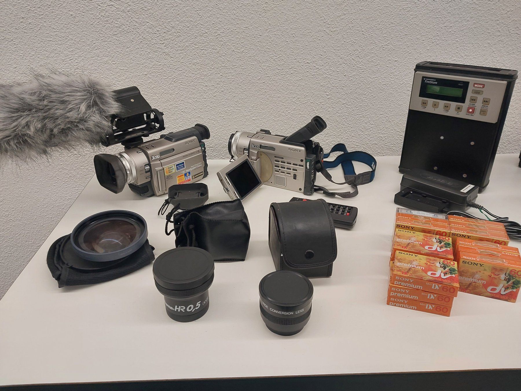 Lampen & Fotografie: Sony DV Unterwasser-Kamera Set – Defekt aus Opfikon von Fighty 2