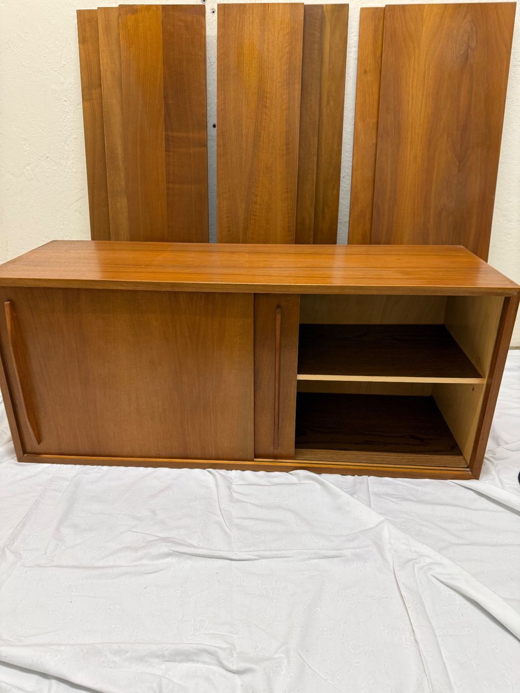 Scaffali: Retro Mid-Century Büchergestell – Usato da Stäfa venduto da Luraleo