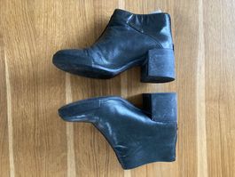 Bottines Camper, talons carrés