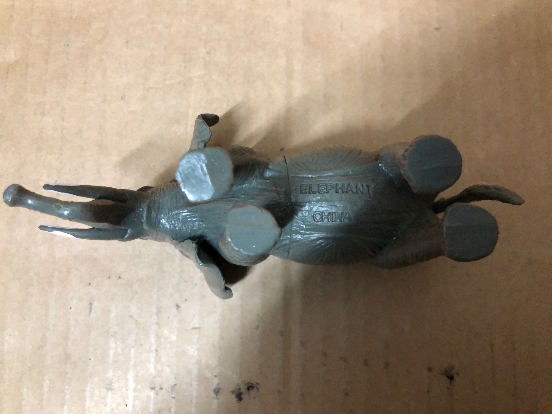 Figuren: Elefant Plastik – Gebraucht aus Eschlikon TG von RamonaSt 5