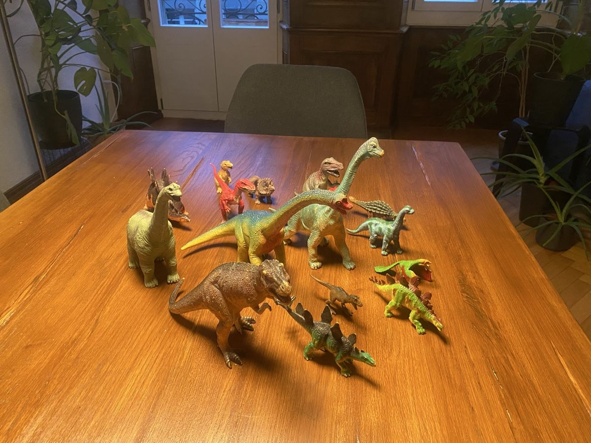 Giocattoli: Vielfältige Dinosaurierammlung – Usato da Fribourg venduto da val_6jnn 2