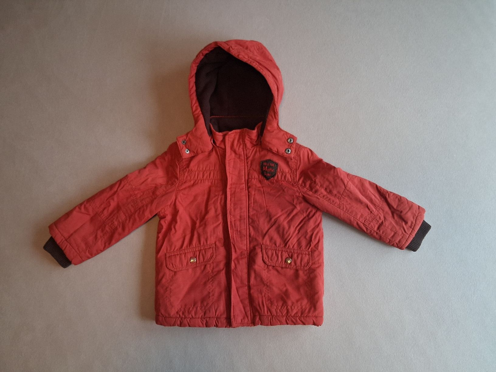 Vestes & Manteaux: Winterjacke Gr. 104 rot – D'occasion à Orvin par Mi-Re-22