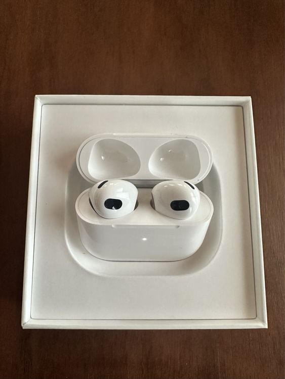AirPods (3. Generation) inkl. MagSafe Charging Case (Neu (gemäss ...