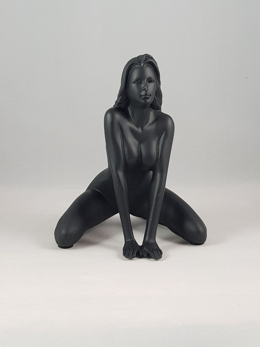 Statuette: Akt Figur MC2147 Women , NEU – Nuovo e nell'imballaggio originale da Hagenbuch ZH venduto da cougar1 1