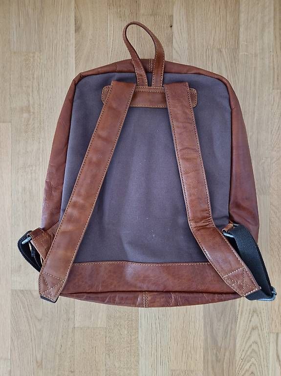 Zaini: Lederrucksack – Nuovo (secondo la descrizione) da Sirnach venduto da nadiabrunner 1