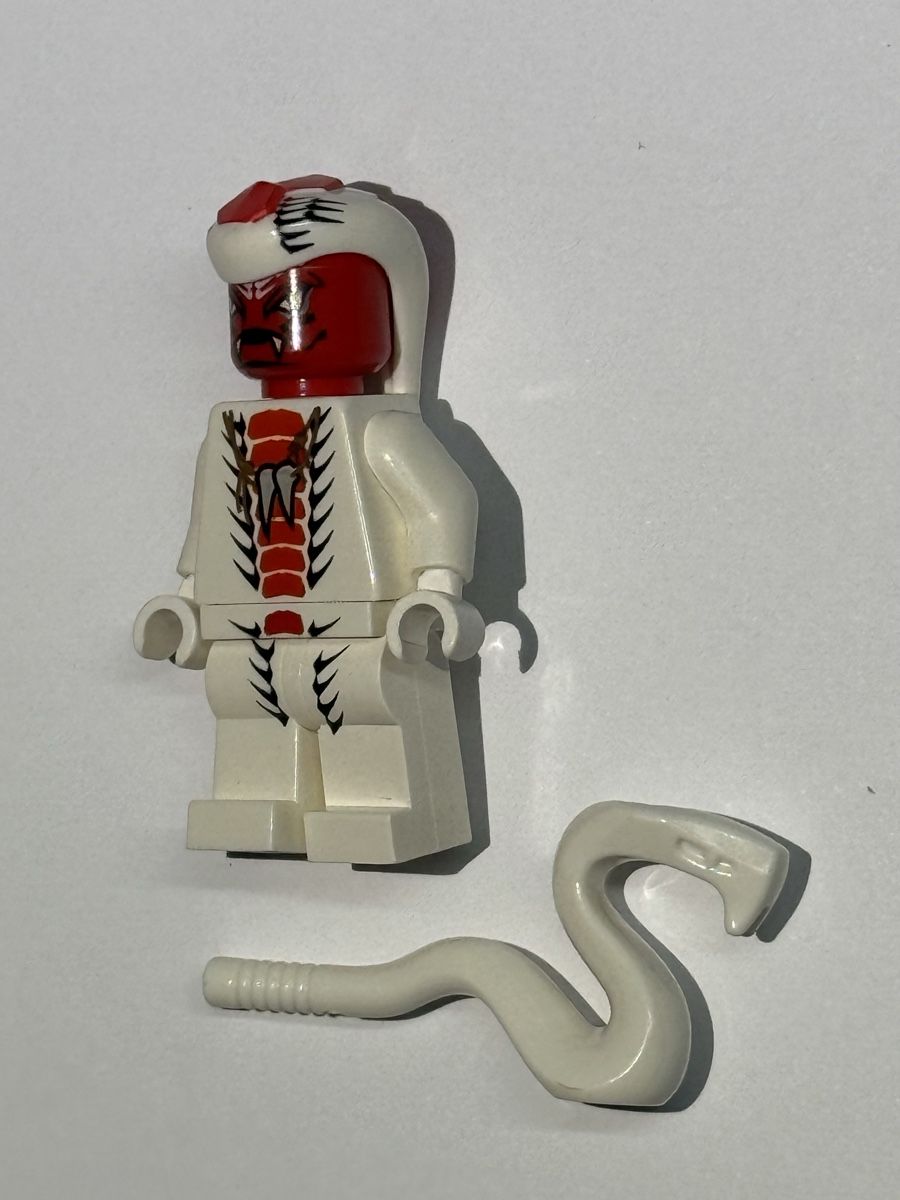 Lego Spielzeuge: 1 Lego Ninjago Figur "Snappa" mit Zubehör – Gebraucht aus Rheinfelden von zim_2hqc