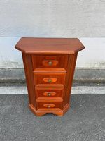 Vintage Beistellkommode aus Holz mit vier Schubladen