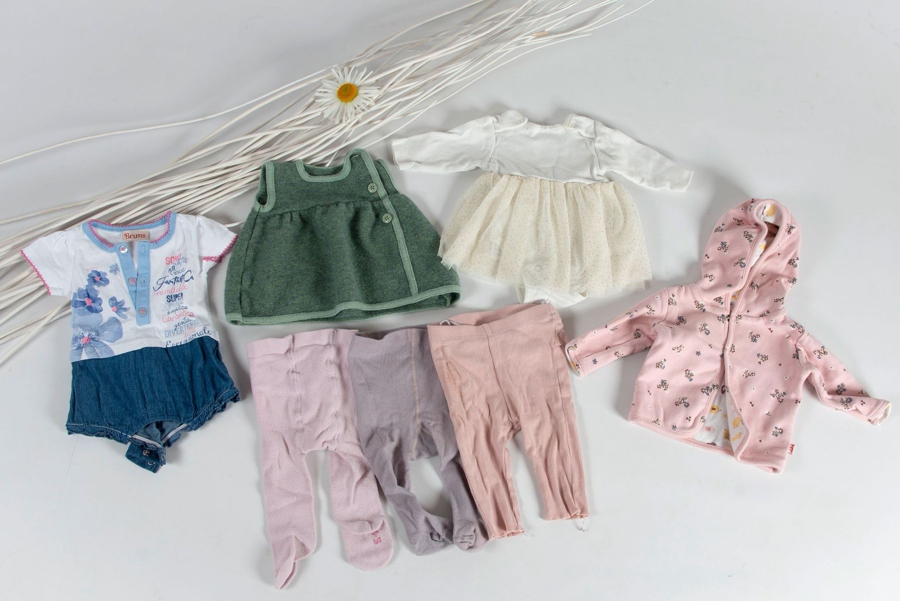 Kleiderpakete & -sets: Baby kleiner Grösse 50/56 – Gebraucht aus Klingnau von GiiNii95 8
