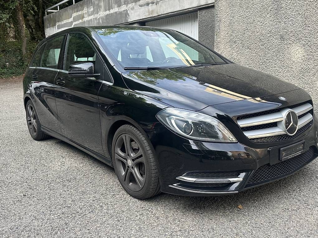 Automobili:  Mercedes Benz B 220 4m – Usato da Plagne venduto da swe_9k7f 1