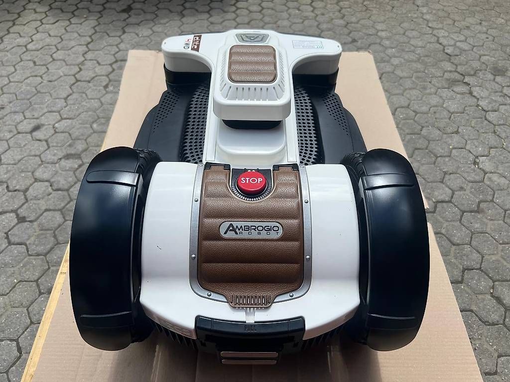 Rasenmäher: Mähroboter Ambrogio 4.36 Elite 4WD – Gebraucht aus Gümmenen von HTTechnik 2