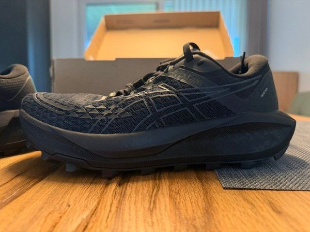 Asics Scarpe da donna: Neu : ASICS Performance Gel Trabuco13 GTX – Nuovo e nell'imballaggio originale da Büsserach venduto da Hot_Shots 1