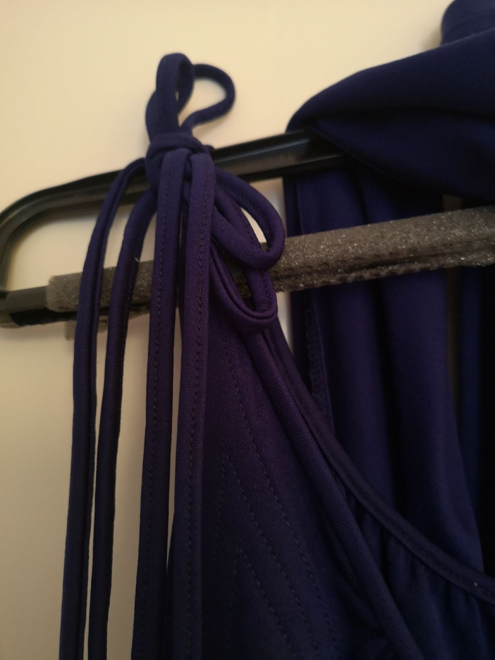 Kleider: Abendkleid lila gr 38 – Gebraucht aus Aarwangen von Byv7 1
