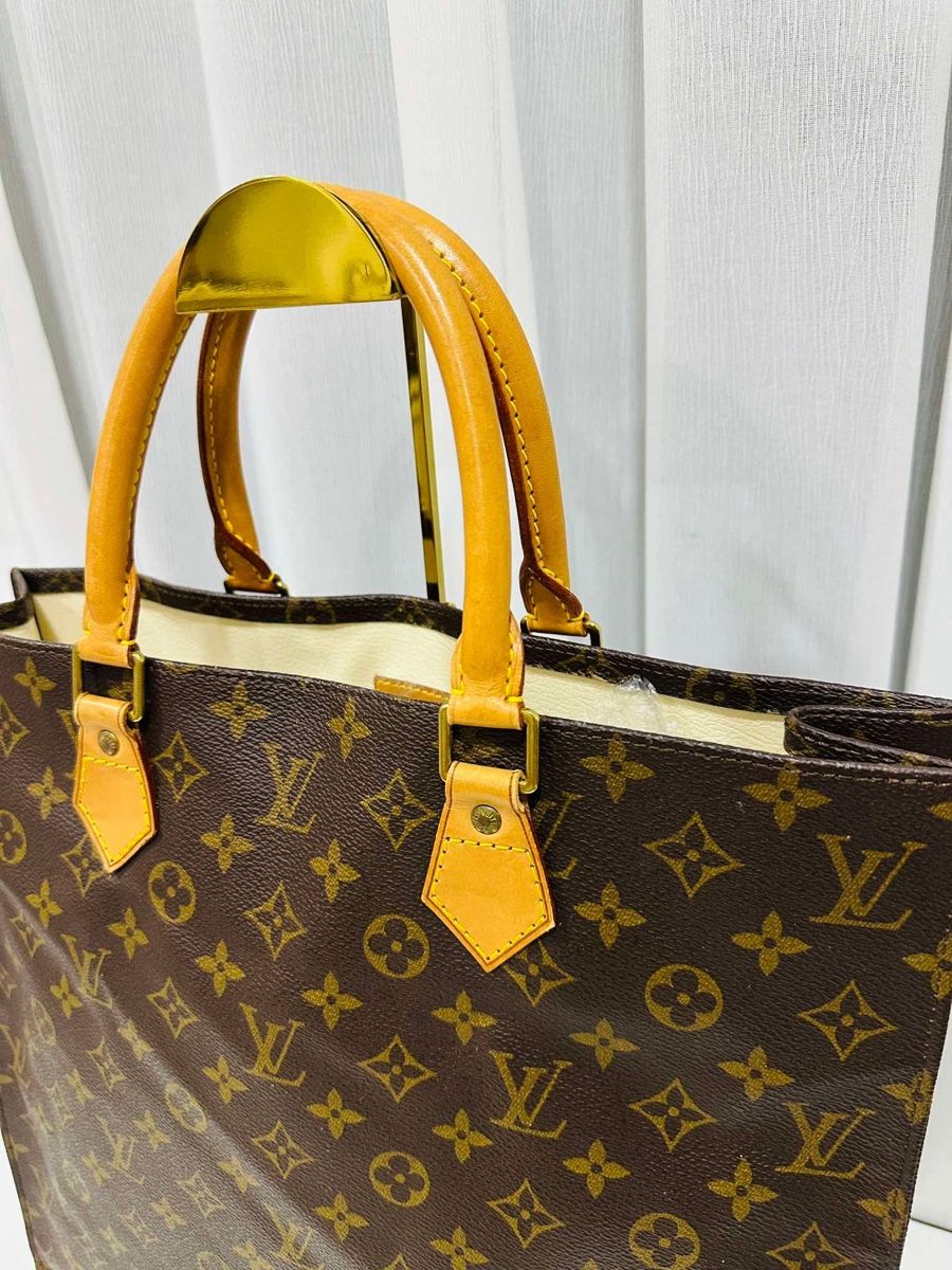 Louis Vuitton Taschen für Damen: Louis Vuitton Sac Plat Handtasche besteht – Gebraucht aus Widnau von Pukpan_99 3