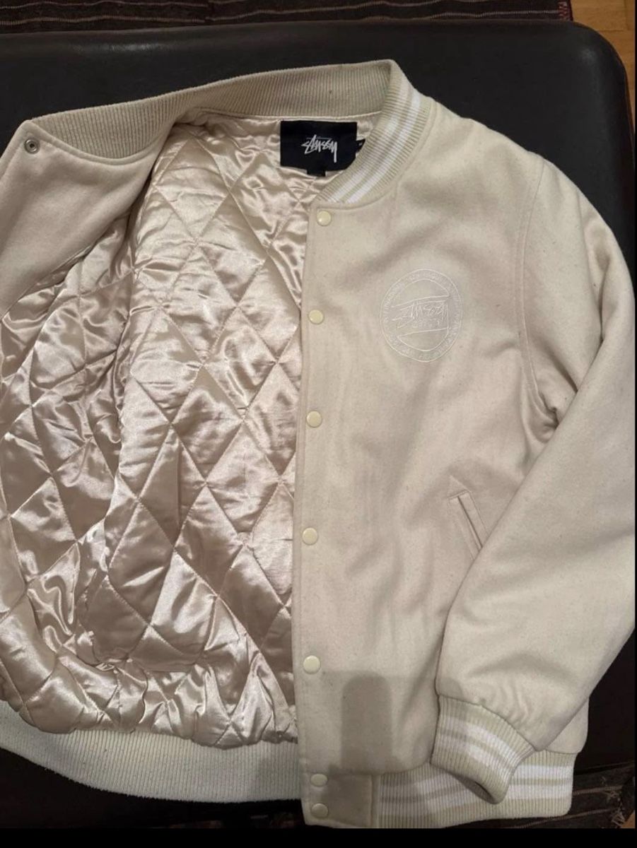 Stüssy Giacche: Stüssy varsity Jacke – Usato da Zumikon venduto da tym_m9vl