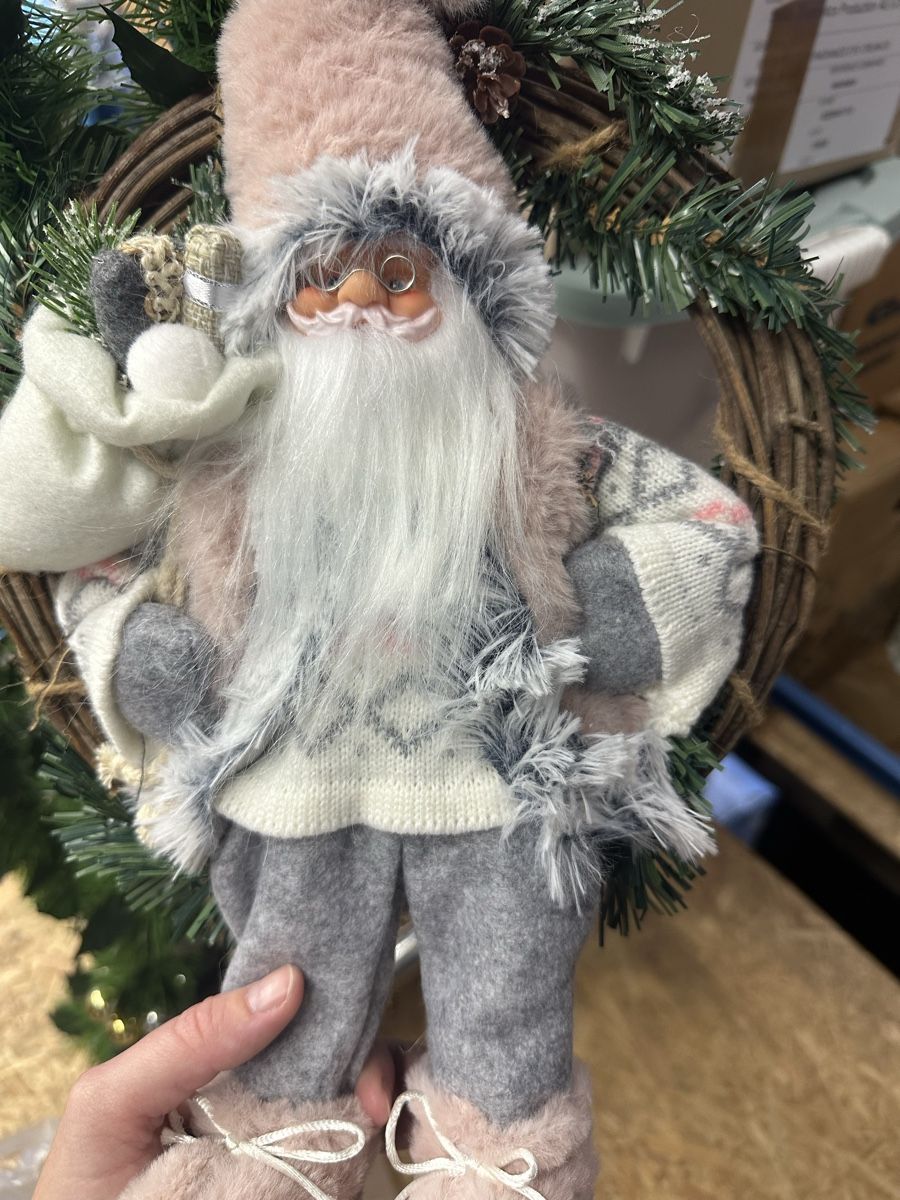 Toutes les décorations: Weihnachtskranz Neuwertig – D'occasion à Sevelen par Stopglobal. 2