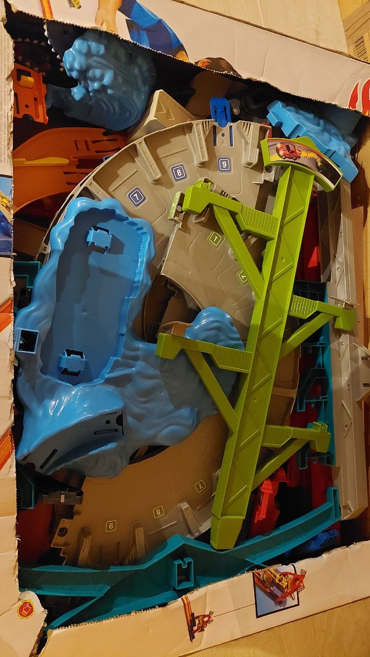 Hot Wheels Jouets: Hot Wheels Ultimate Garage – D'occasion à Volketswil par Anni88 1
