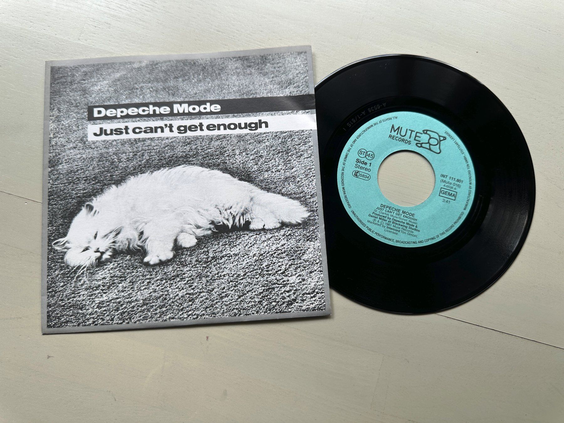 Dischi in vinile: DEPECHE MODE rare Just can't get enough Single Kult 80's – Usato da Basel venduto da Partridge