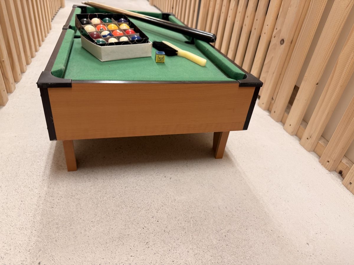 Tavoli da biliardo: Mini Billardtisch mit Zubehör – Usato da Zürich venduto da nakasch 3