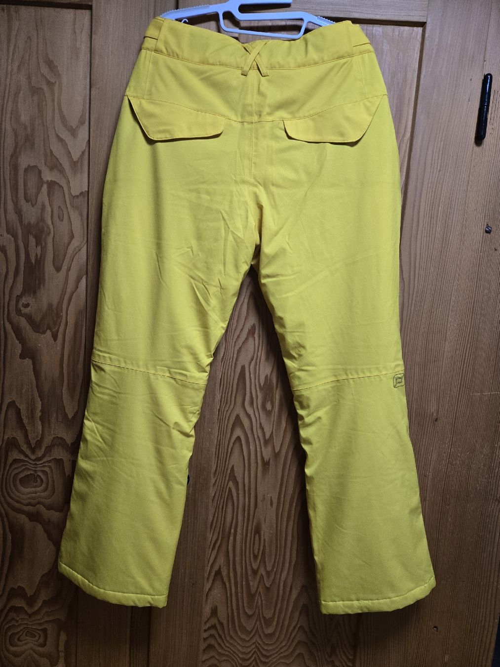 Hosen: Belowzero Skihose Damen  gelb, Grösse L 🏂 – Gebraucht aus Zürich von Deesay 4