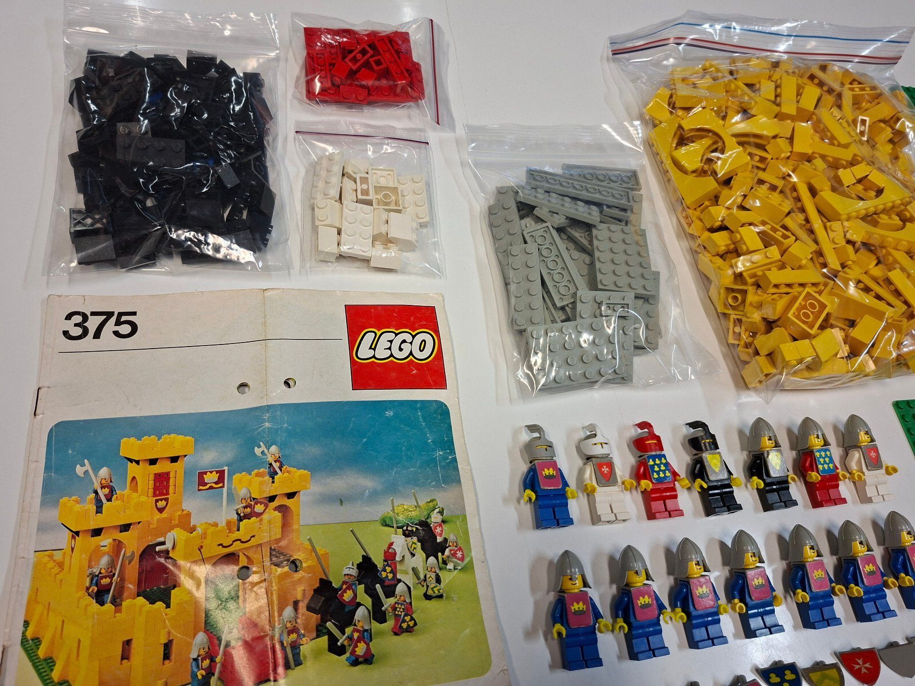 Lego Giocattoli: Lego 375 Castle / Gelbe Burg – Usato da Sils im Domleschg venduto da AMAG_AUDI_ZH 2