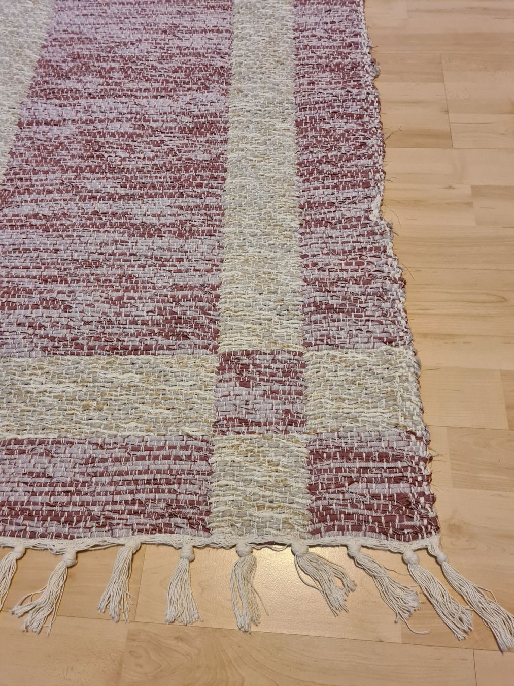 Tappeti: Teppich, Bettvorleger, 70x135 cm 2-seitig – Nuovo e nell'imballaggio originale da Bremgarten AG venduto da Deseodec 3