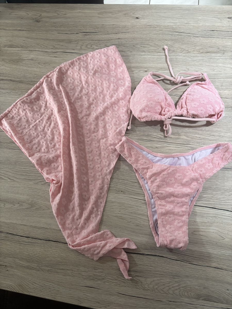 Costumi da bagno & Bikini: Bikini mit Tuch – Nuovo (secondo la descrizione) da Wilen b. Wollerau venduto da Andrea13