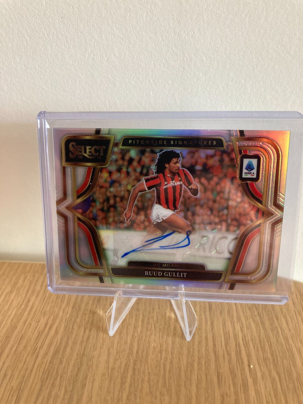 Panini Cartes à collectionner: Panini Select Serie A 2025-2026 - Ruud Gullit Auto – Neuf (Voir description) à La Tour-de-Peilz par Tyalos_Cards