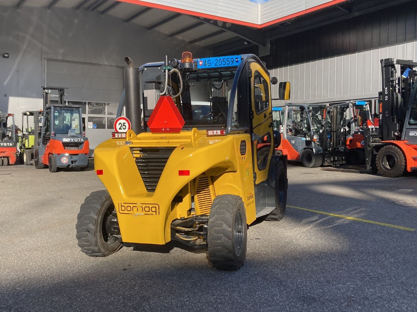 Diesel Gabelstapler & Hubwagen: Diesel Gabelstapler 4x4 – Gebraucht aus Brittnau von Brixham66 2