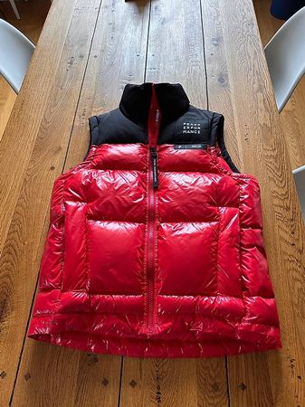 Doudoune chaude sans manches Peak Performance L