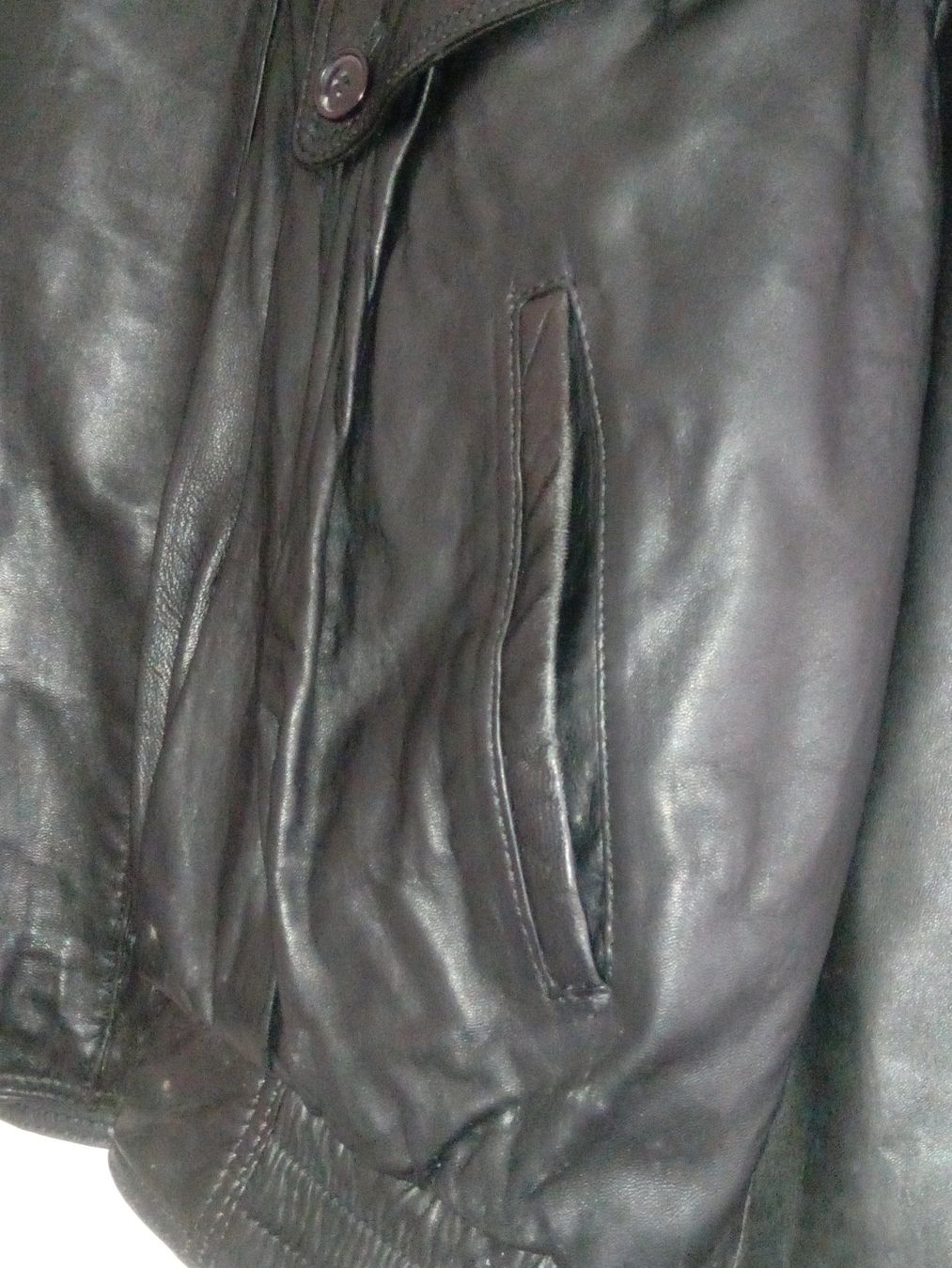 Giacche: Schwarze Lederjacke Grösse 52 – Usato da Zürich venduto da Mitzi6 5