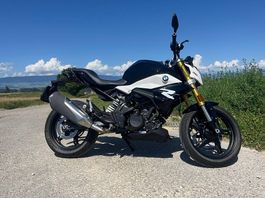 BMW G310R